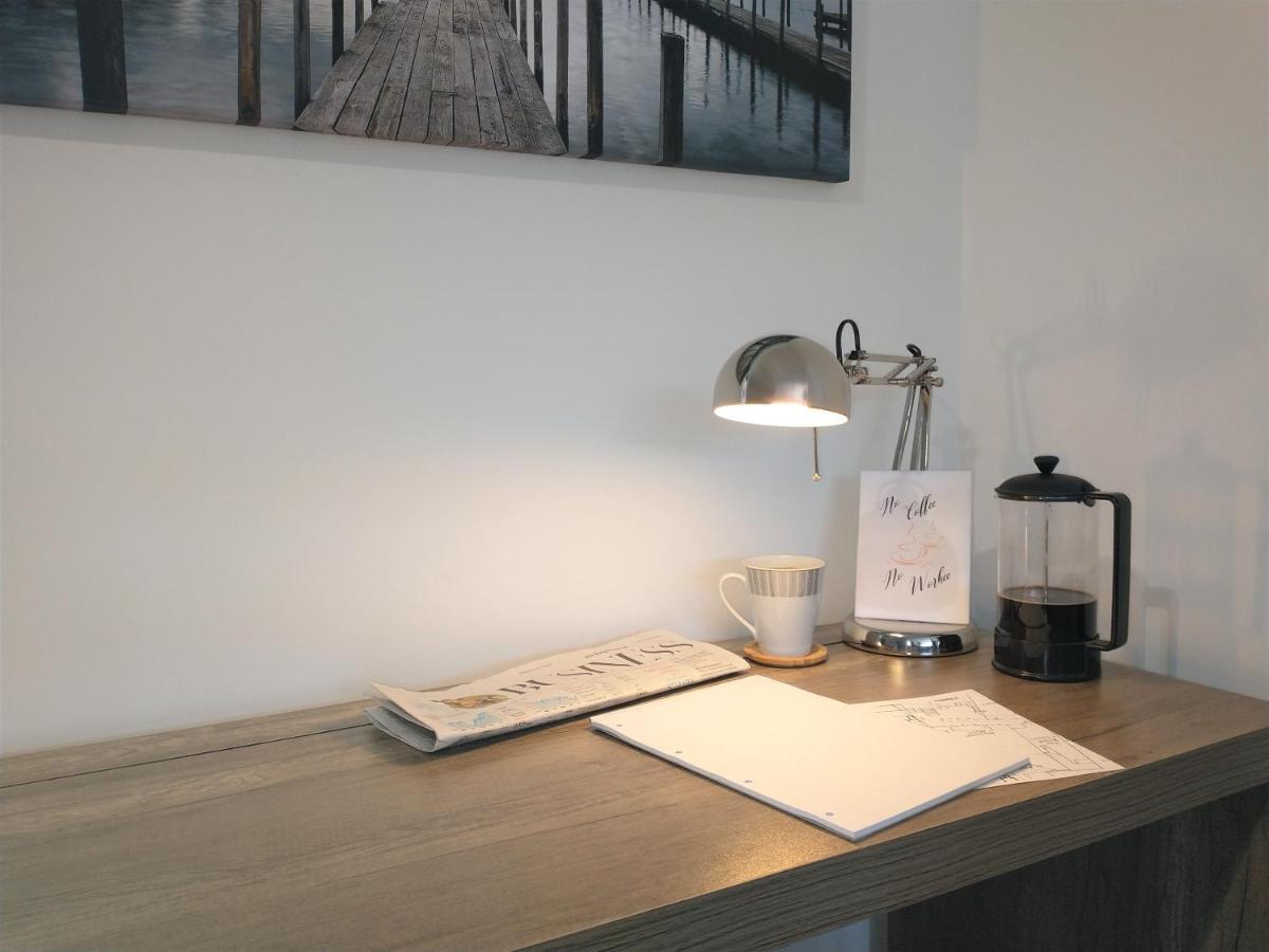 Chipad Mono - Quality City Centre Apartment, With Free Parking Space Chichester Dış mekan fotoğraf